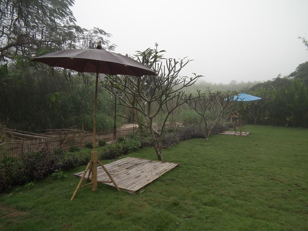 Pai Bamboo Hut Hotel Exterior photo